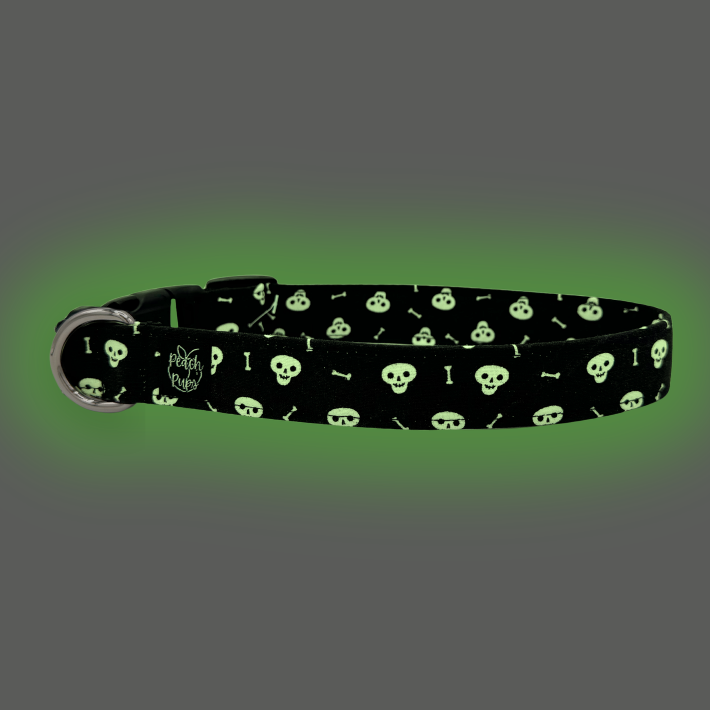 Glow in the Dark Skulls Collar