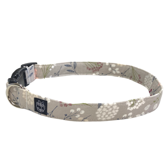 Berry Leaves Collar
